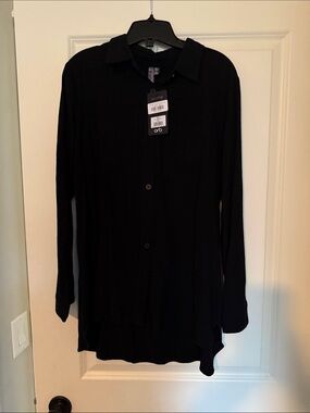 Orb Long-Sleeve Black Button-Up Blouse